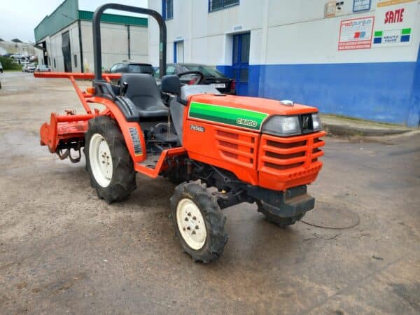 Hinomoto CX160