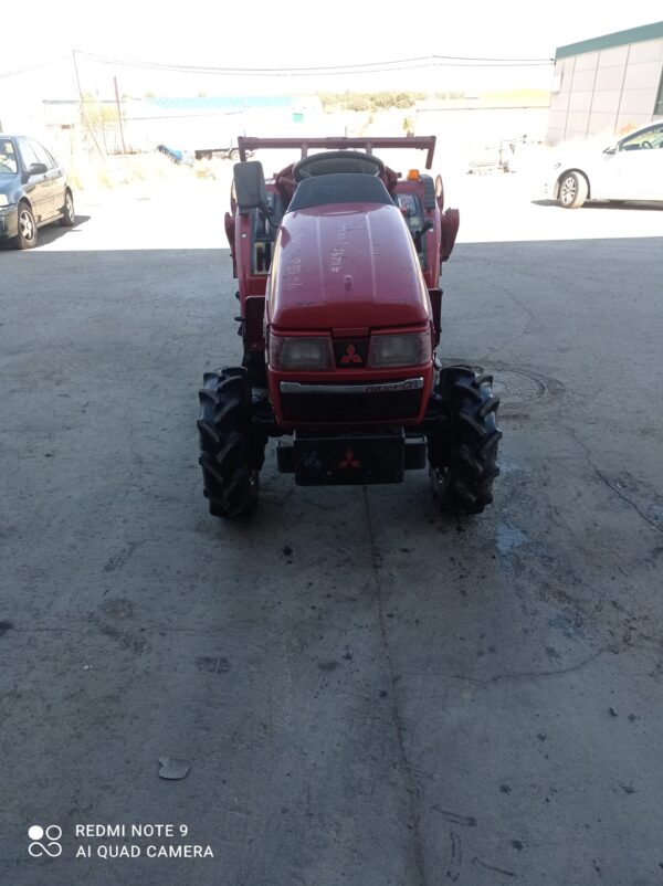 Mitsubishi mt18 - Imagen 3